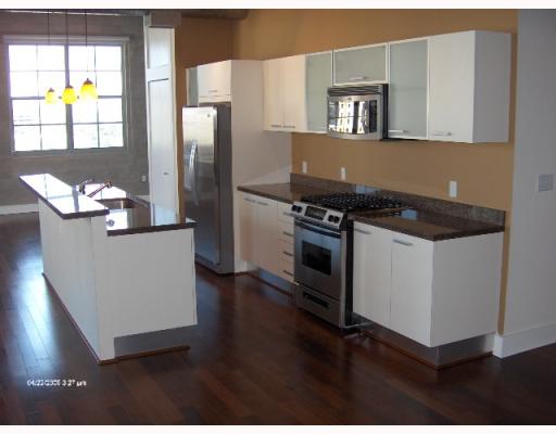 Foundry Lofts Fort Lauderdale - Kitchen