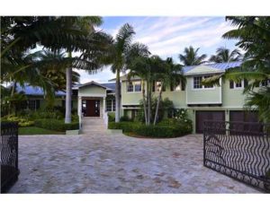 Fort Lauderdale Waterfront Homes For Sale Front of Home 3111 NE 44th Street