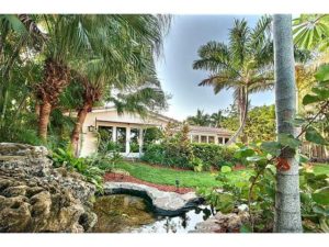 Fort Lauderdale Waterfront Homes - Back Yard